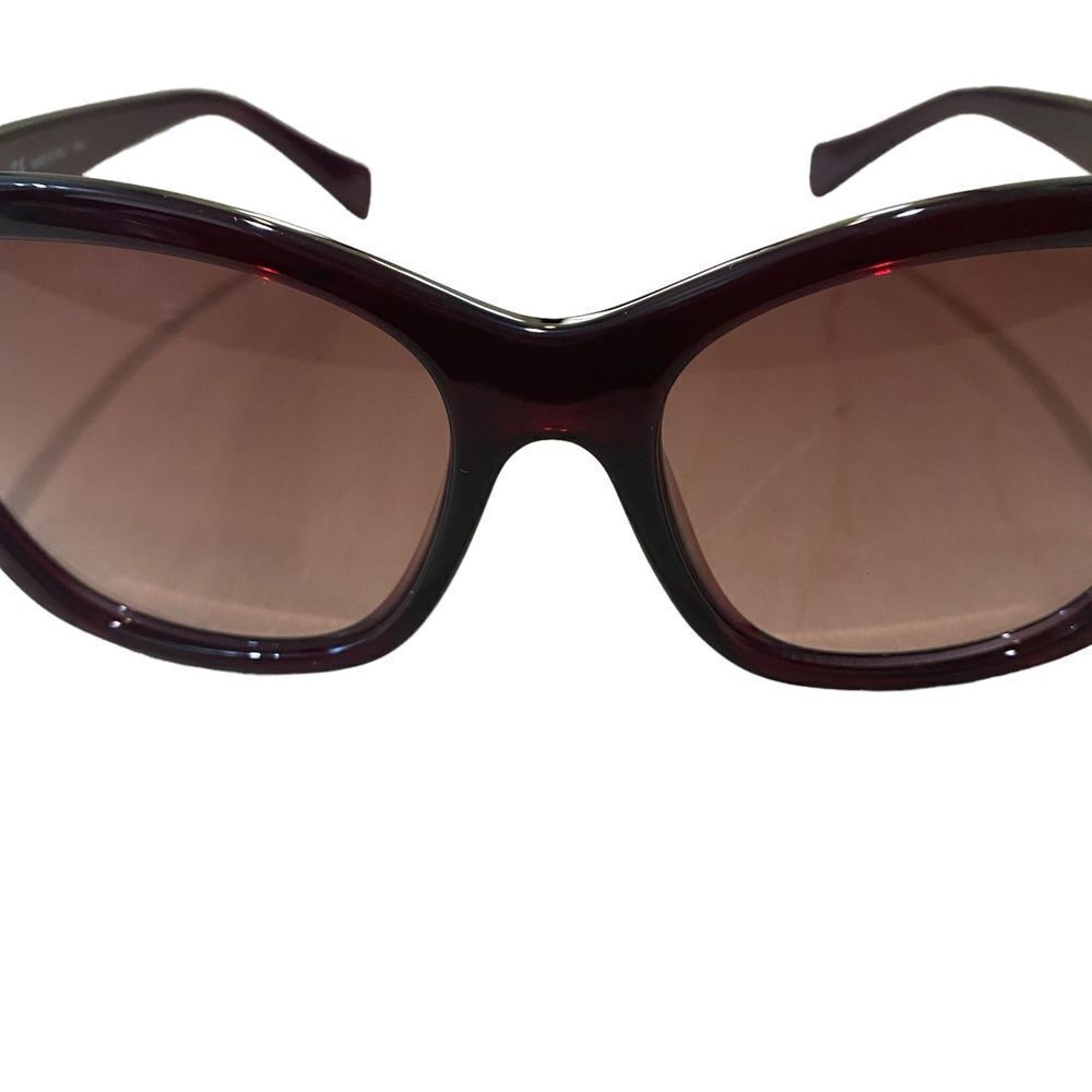 Salvatore Ferragamo Sunglasses. NWT - Picture 10 of 16